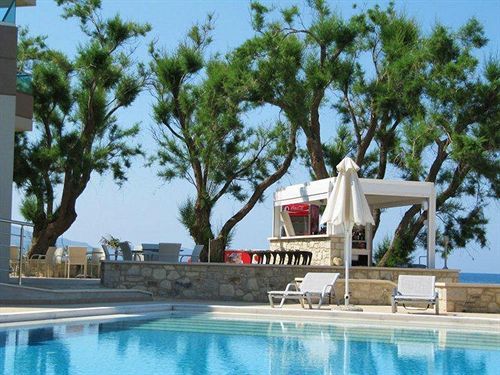 Aparthotel Nautilus Bay 3*