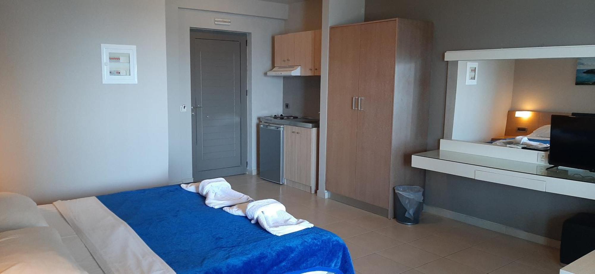 Nautilus Bay Aparthotel 3*